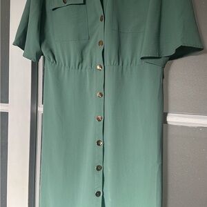 Zara Elegant Green Button-Down Dress